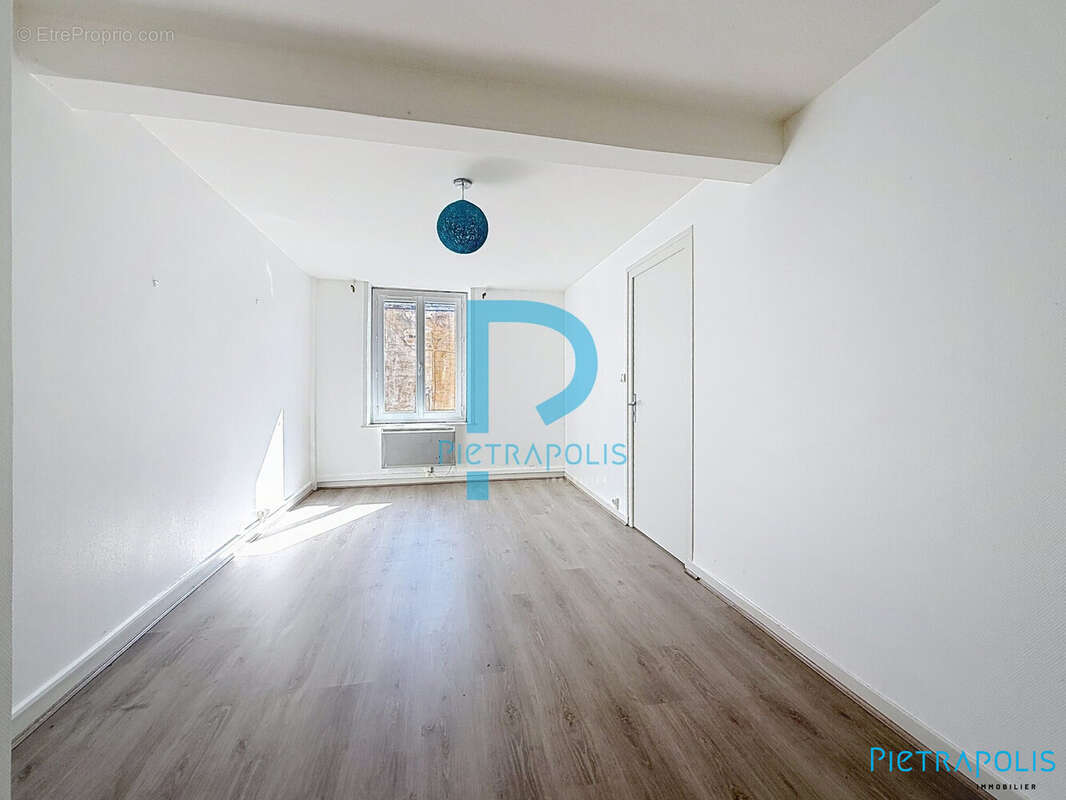 Maison à VILLEFRANCHE-SUR-SAONE