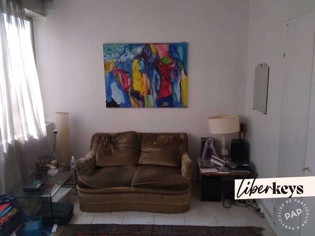 Appartement à NEUILLY-SUR-SEINE