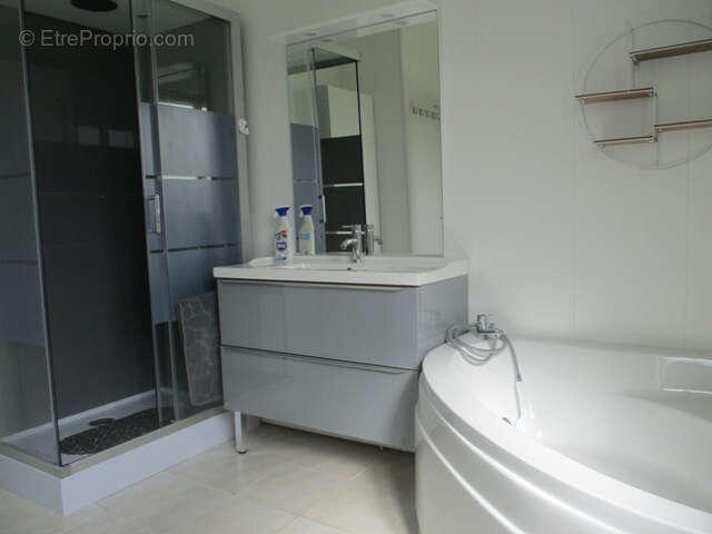 Maison à SAINT-YRIEIX-LA-PERCHE