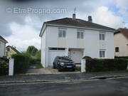 Maison à SAINT-YRIEIX-LA-PERCHE