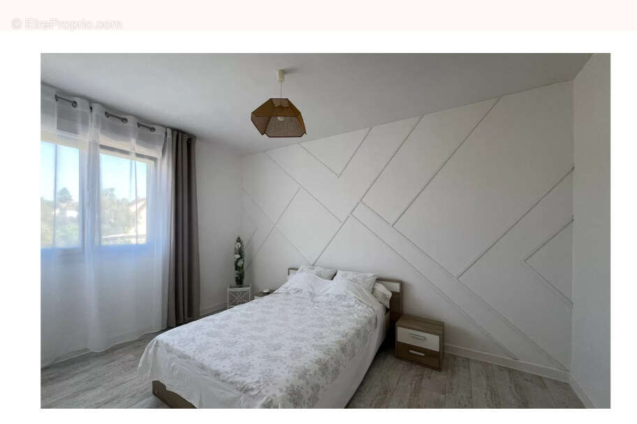 Maison à SAINT-YRIEIX-LA-PERCHE