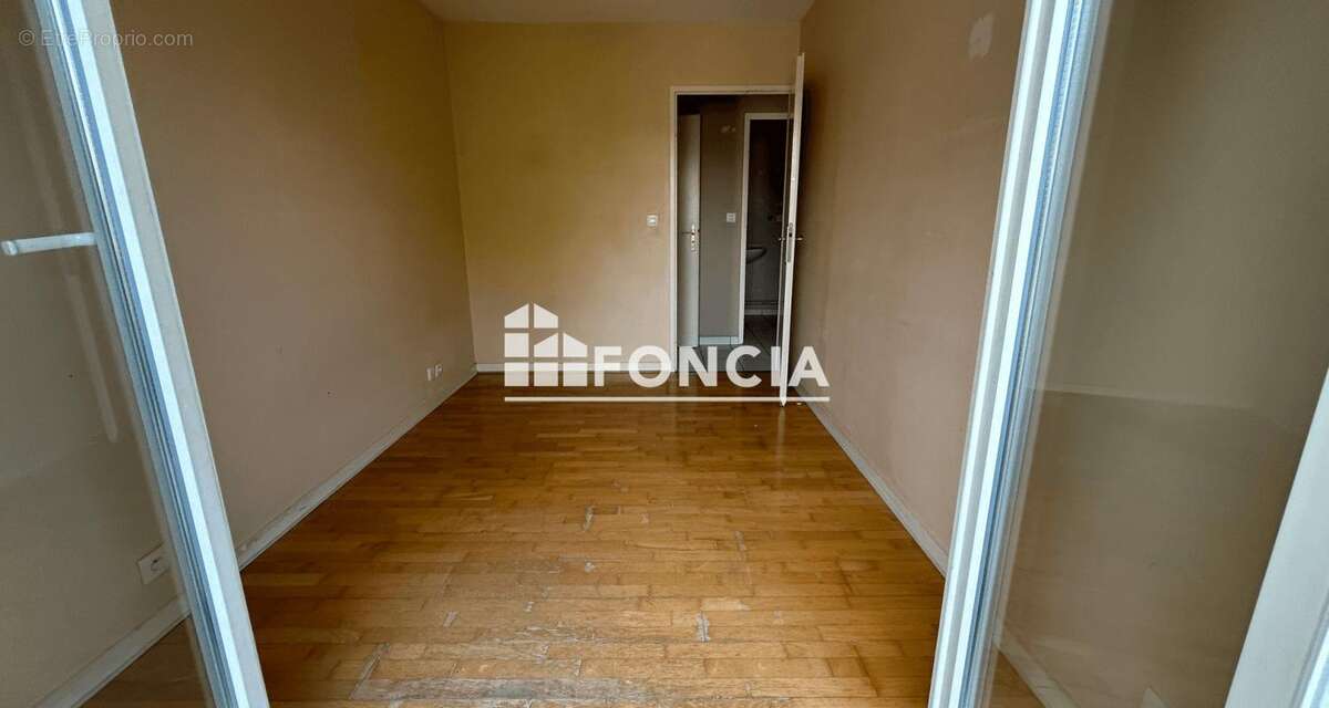 Appartement à PONTAULT-COMBAULT