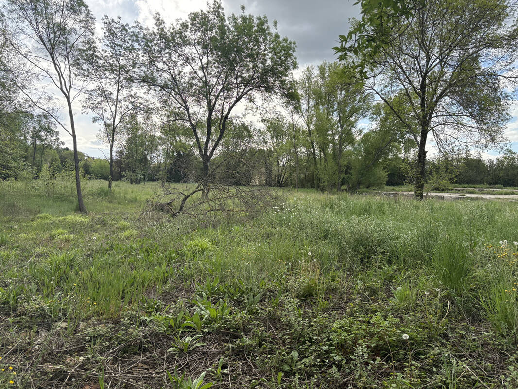 Terrain à SAINT-CHRISTOL-LES-ALES