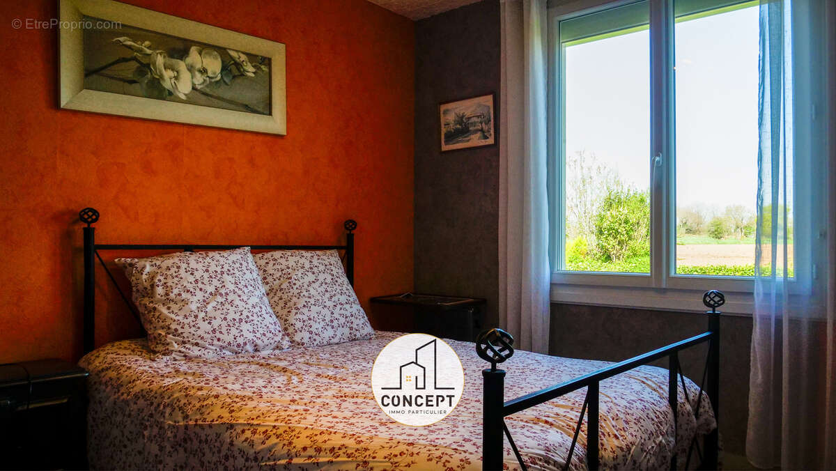 Maison à PLOUNEOUR-MENEZ