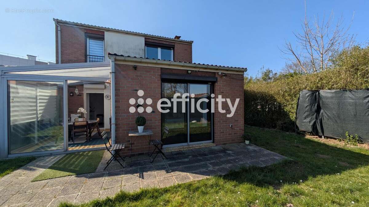 Maison à WATTIGNIES