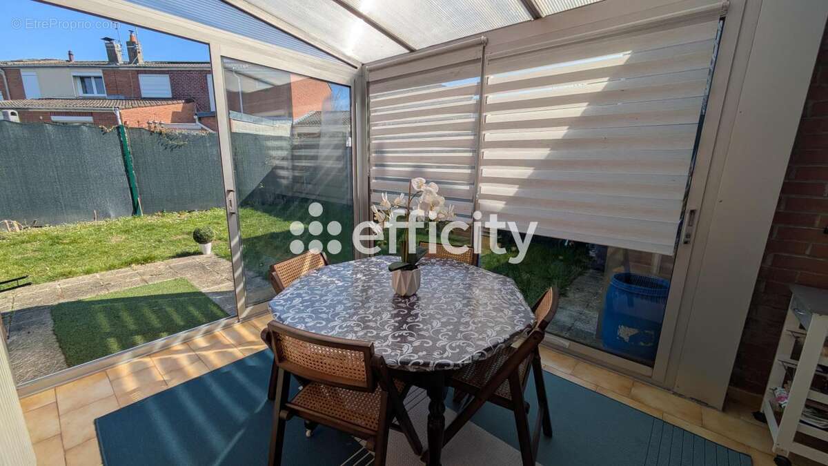 Maison à WATTIGNIES