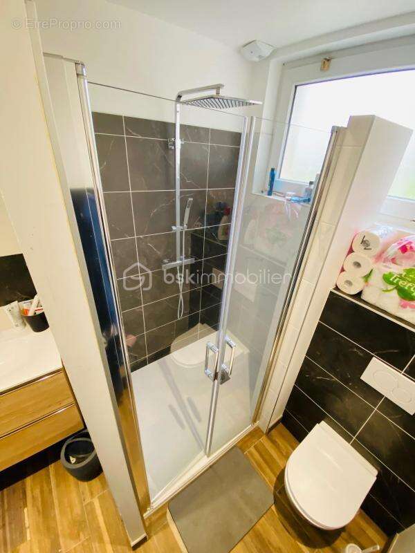 Maison à SAINT-MALO-DES-TROIS-FONTAINES