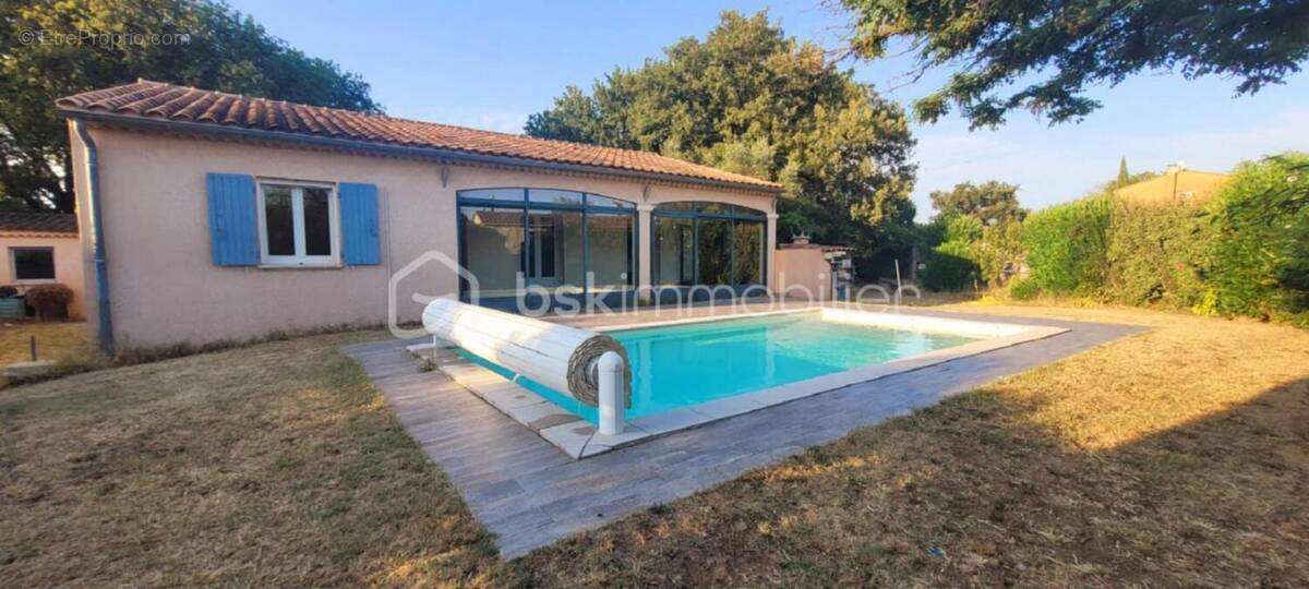 Maison à SAINT-PAUL-TROIS-CHATEAUX