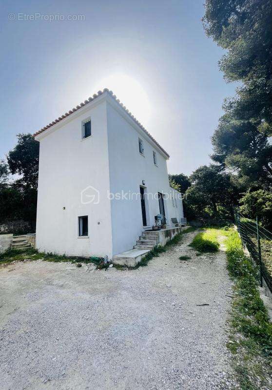 Maison à LES PENNES-MIRABEAU