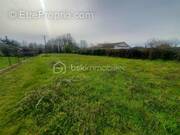 Terrain à MONTCARET