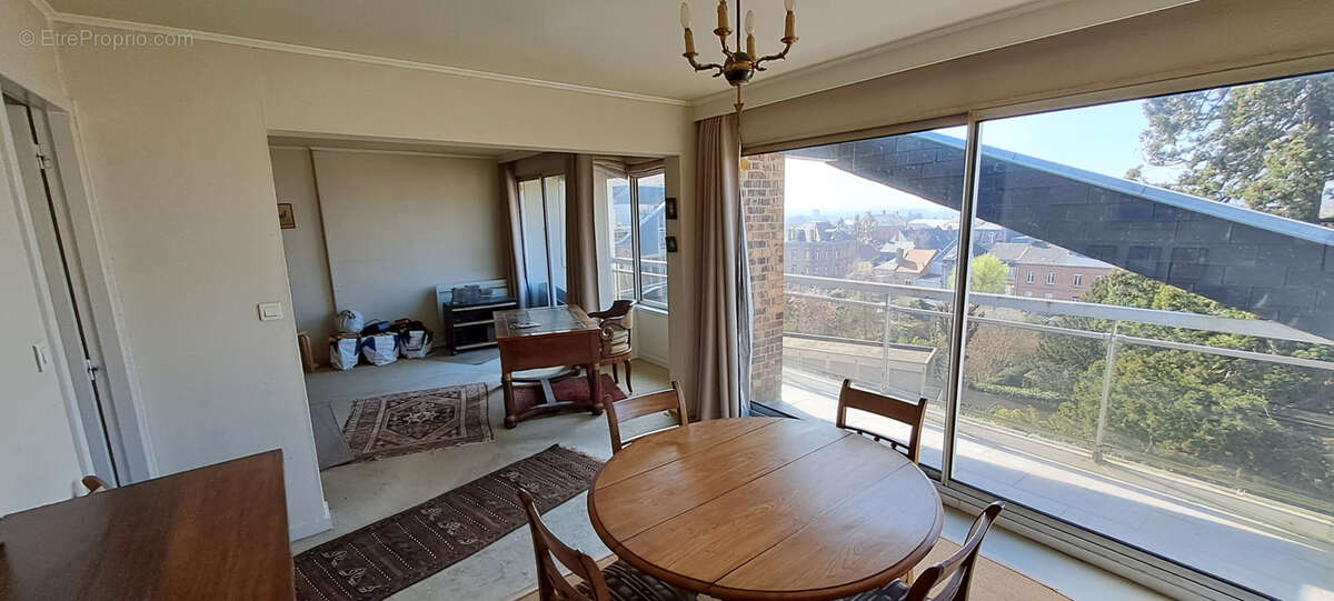 Appartement à ABBEVILLE