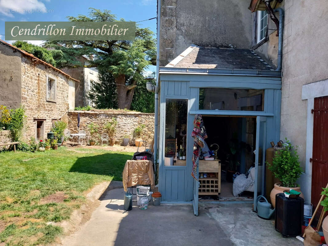 Maison à BOURGANEUF