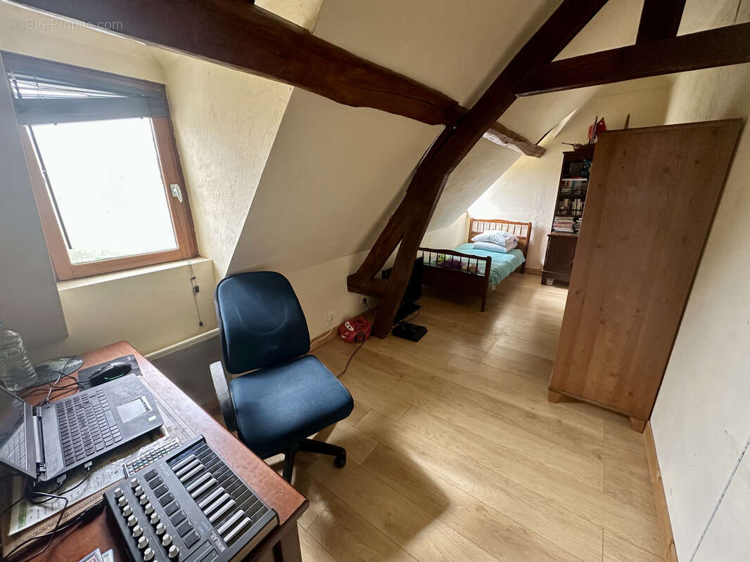 Maison à SAINT-PIERRE-DES-FLEURS