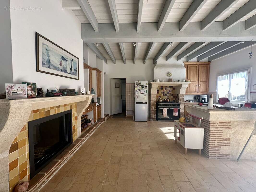 Maison à SAINT-MEARD-DE-GURCON