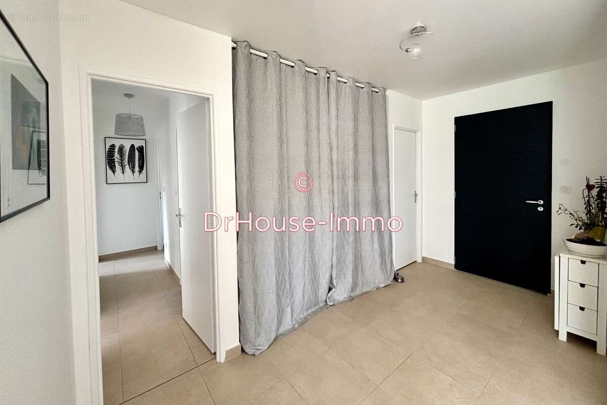 Maison à VILLEMOUSTAUSSOU