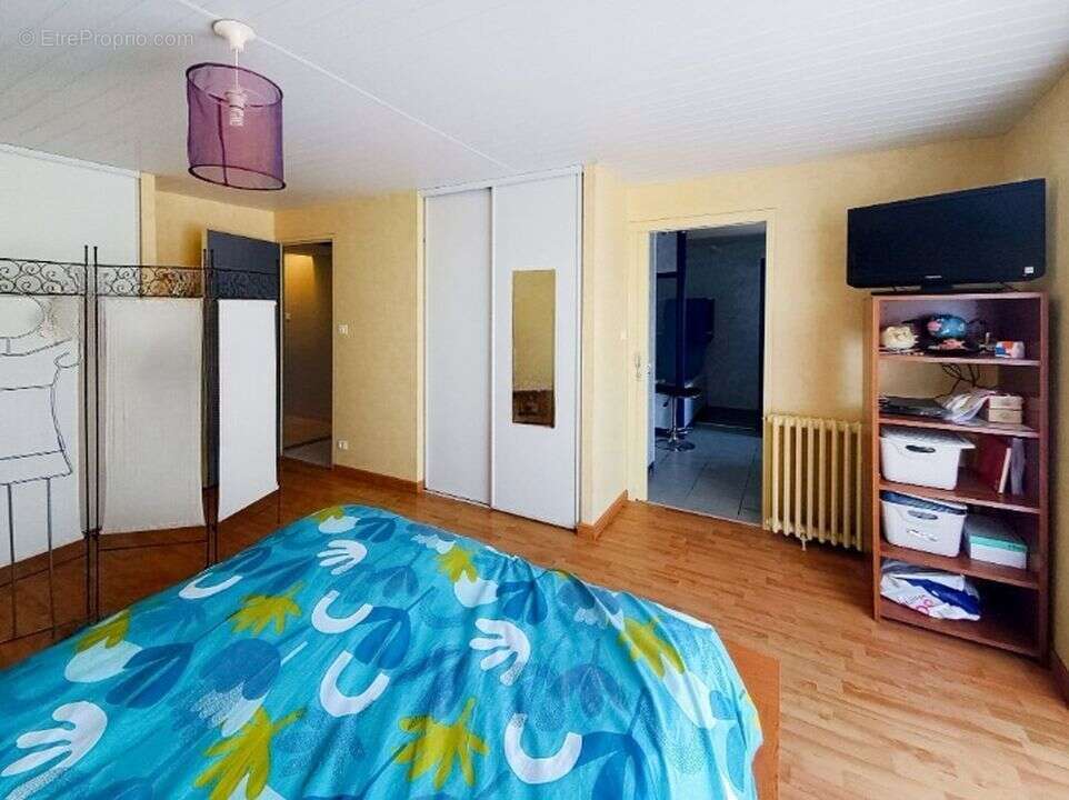 suite parentale - Maison à BOTZ-EN-MAUGES