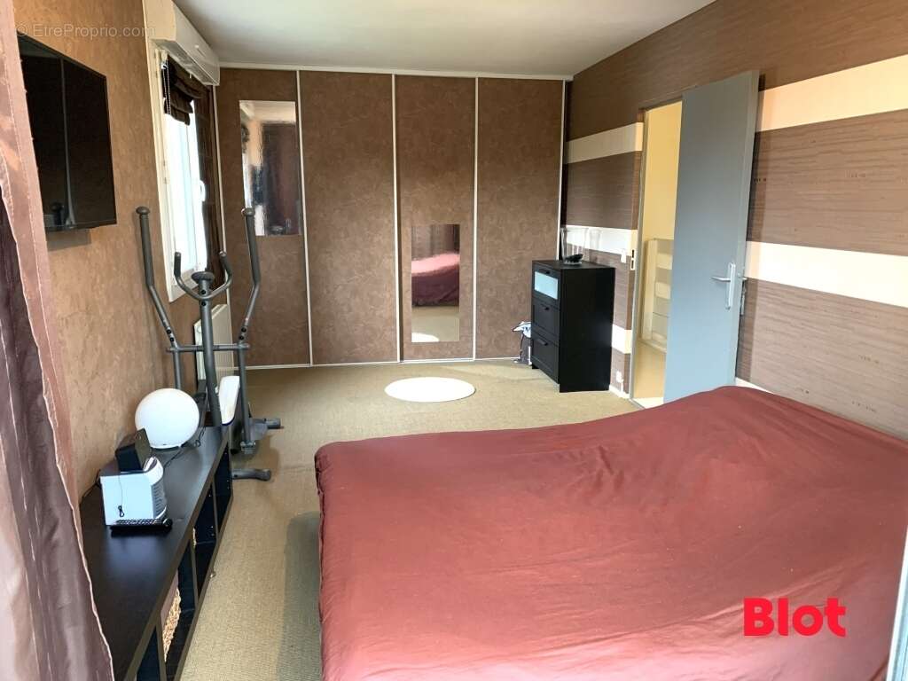 Appartement à LE RHEU