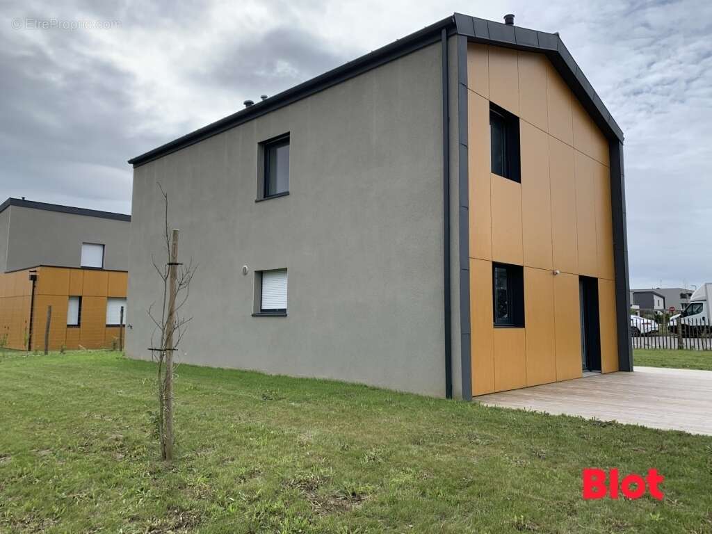 Maison à SAINT-GILLES