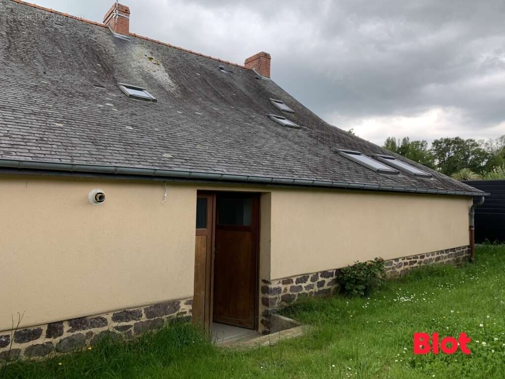 Maison à SAINT-GILLES