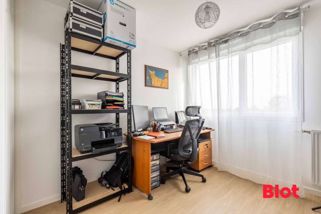 Appartement à VEZIN-LE-COQUET