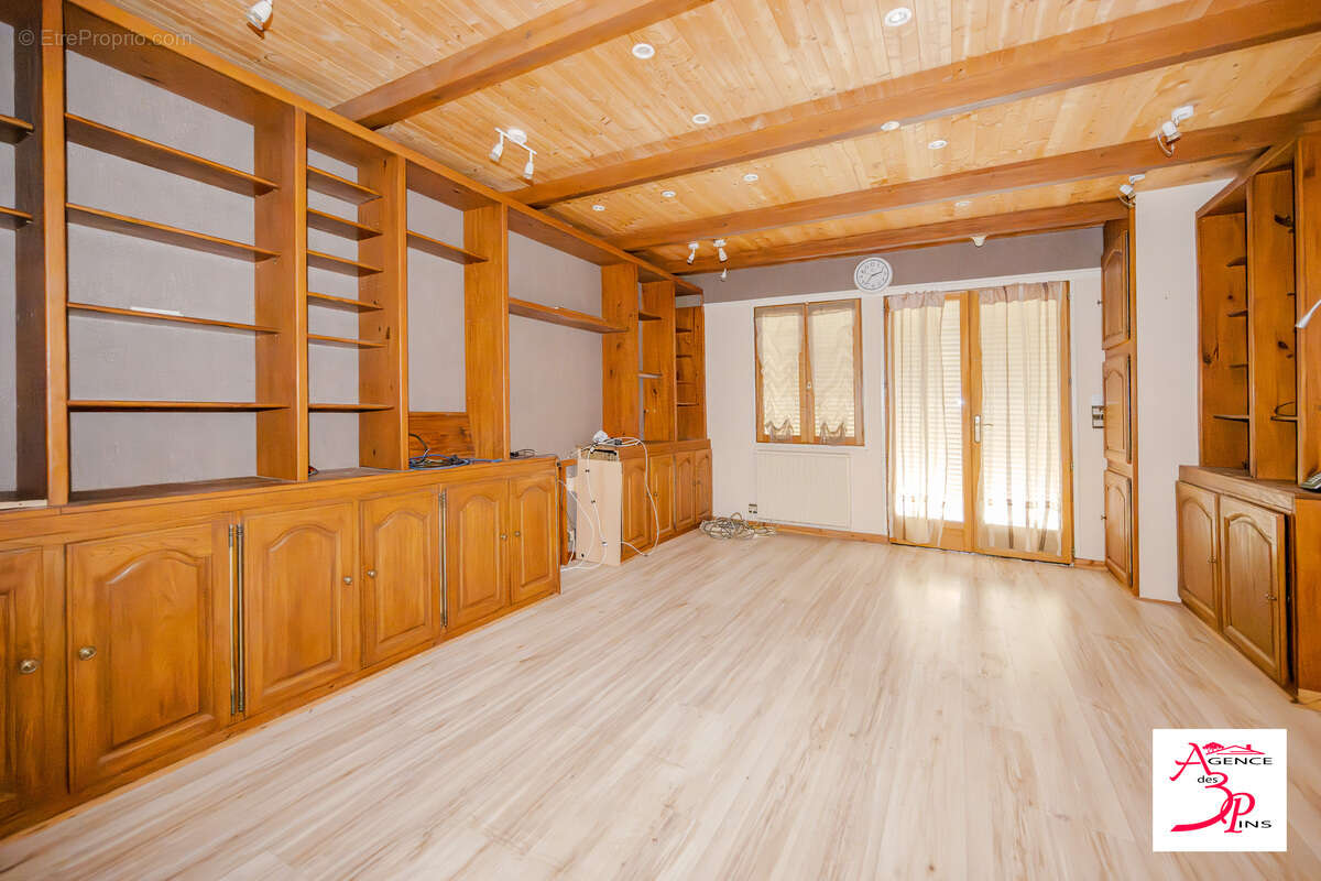 Maison à PIERREFEU-DU-VAR