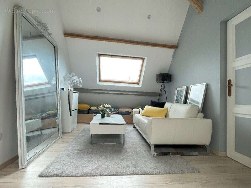 Maison à COUDRAY-AU-PERCHE