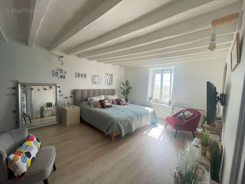 Maison à COUDRAY-AU-PERCHE