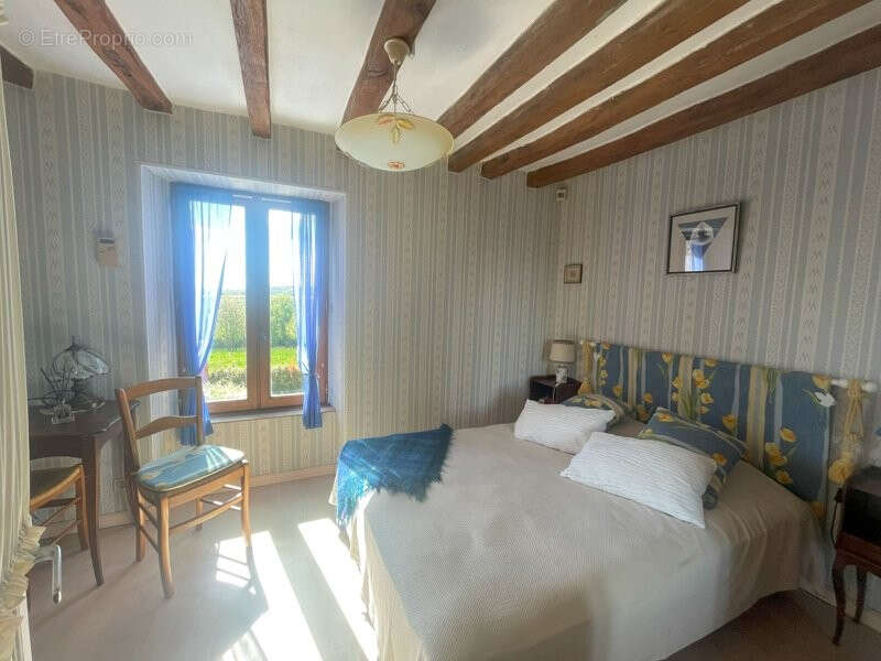 Maison à COUDRAY-AU-PERCHE