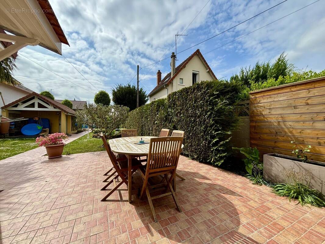 Maison à NOISY-LE-GRAND