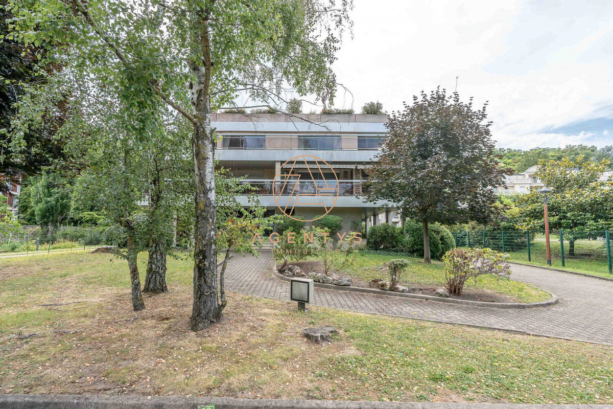 Appartement à BRY-SUR-MARNE