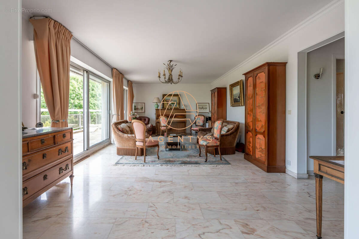 Appartement à BRY-SUR-MARNE