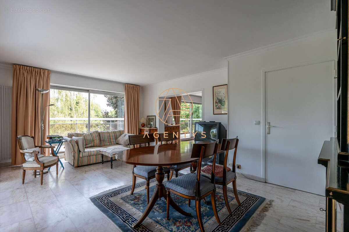 Appartement à BRY-SUR-MARNE