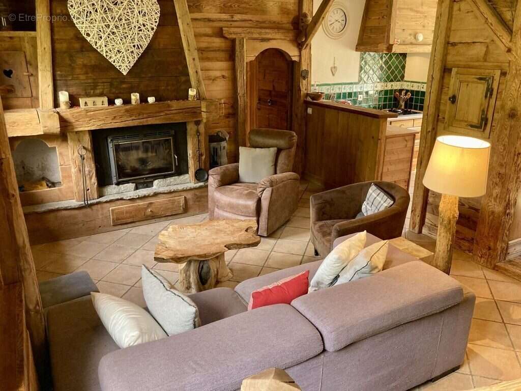 Appartement à SAINT-GERVAIS-LES-BAINS