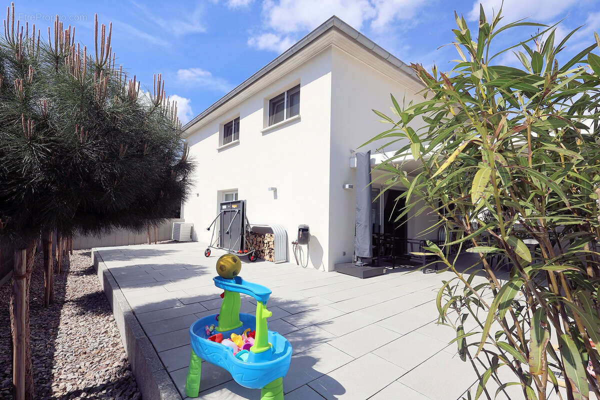 Maison à SAINT-LOUIS