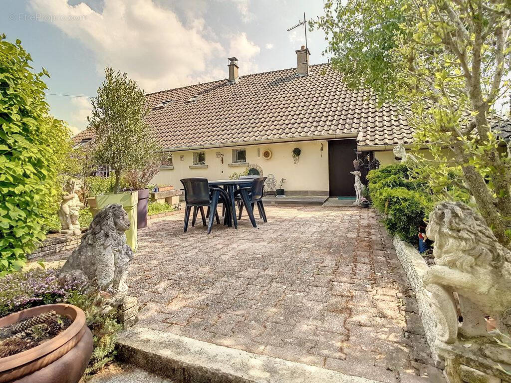 Maison à SAINT-GERMAIN