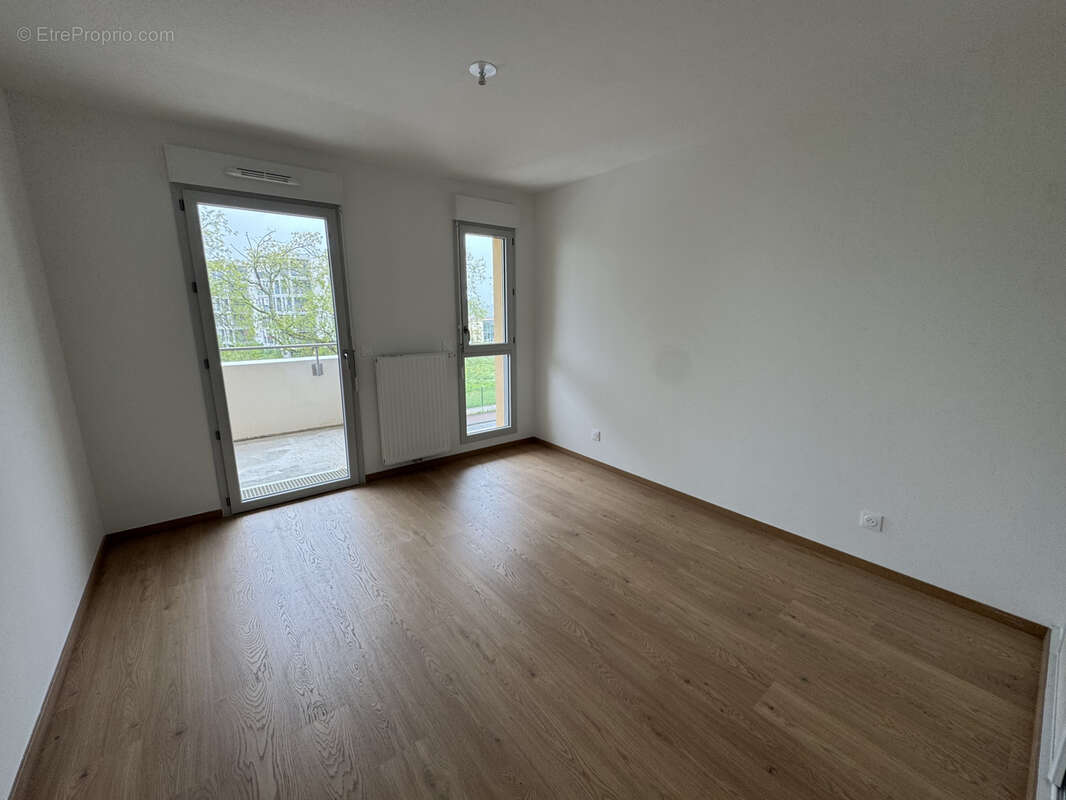 Appartement à VILLENAVE-D'ORNON