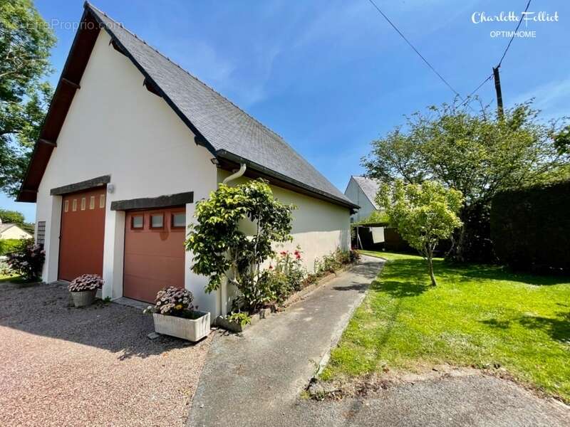 Maison à LE MINIHIC-SUR-RANCE