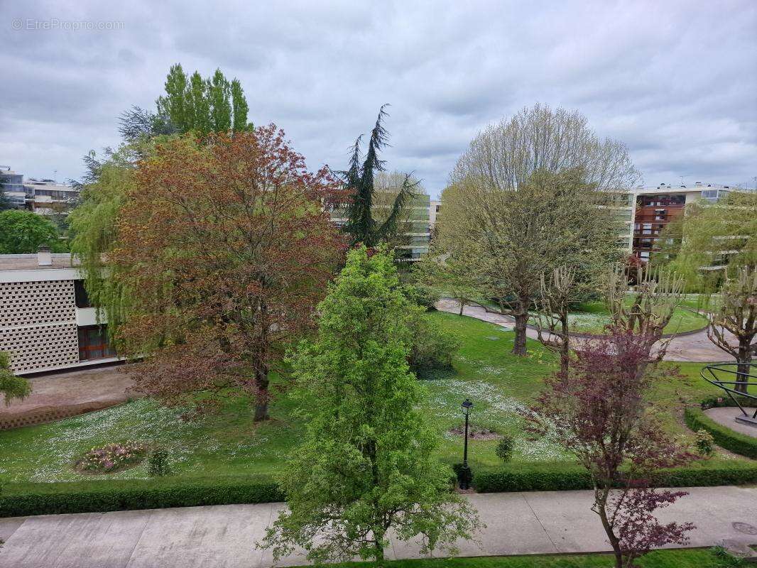 Appartement à LE CHESNAY