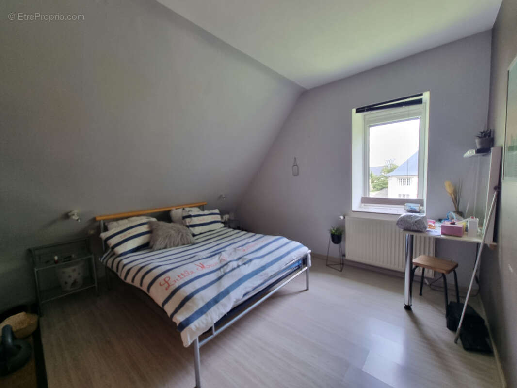 Maison à SAINT-ERBLON