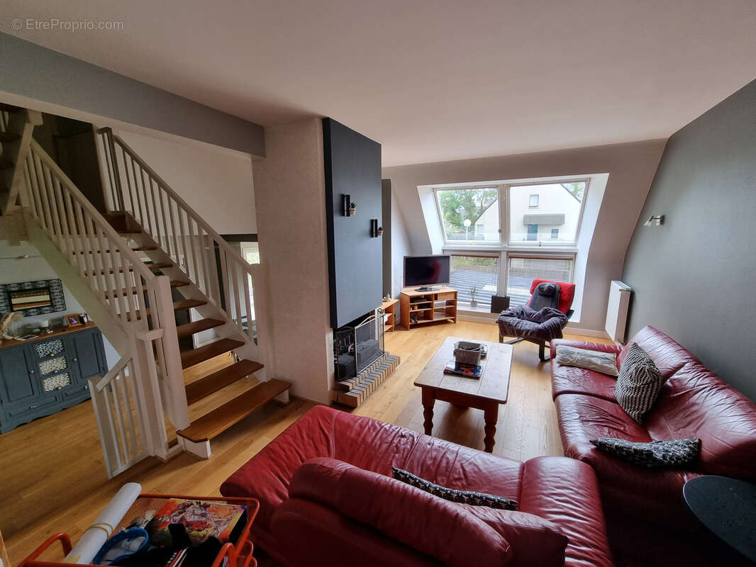 Maison à SAINT-ERBLON