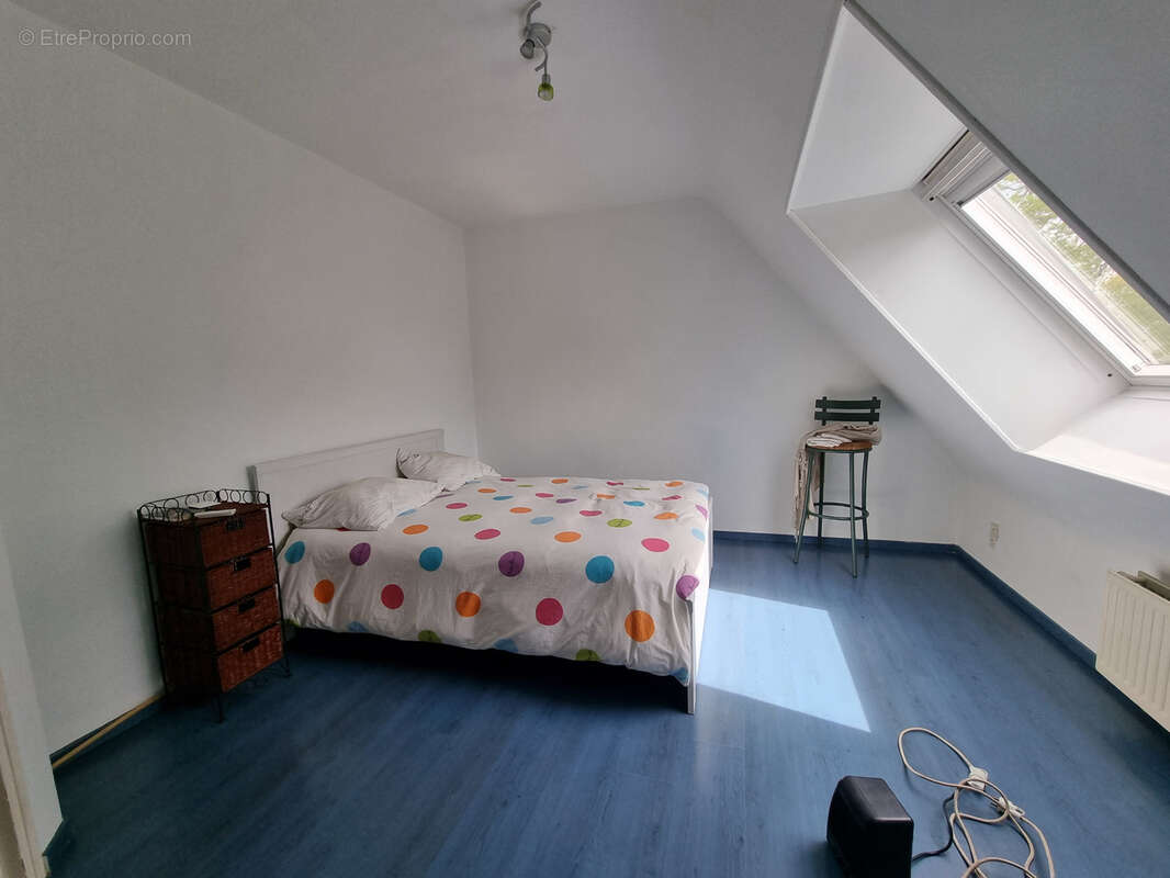 Maison à SAINT-ERBLON