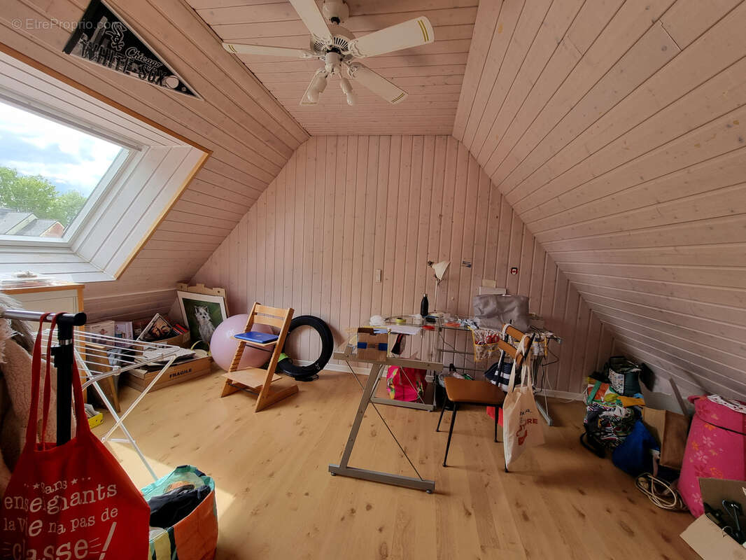 Maison à SAINT-ERBLON