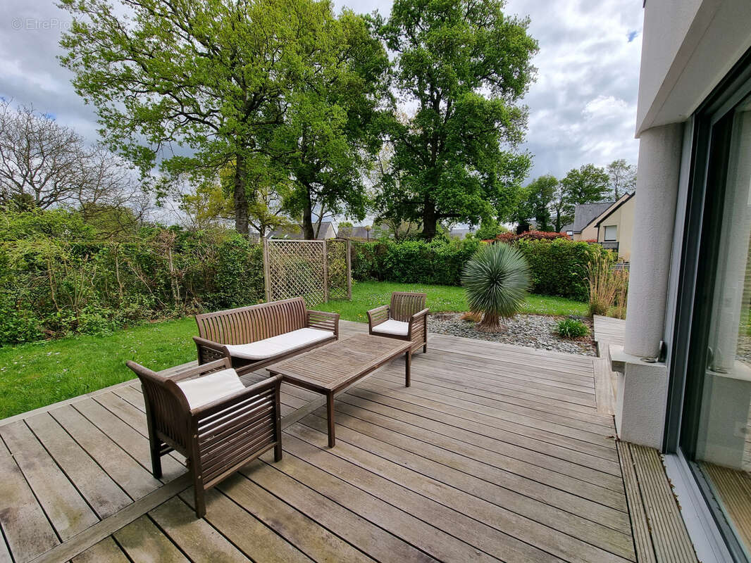 Maison à SAINT-ERBLON