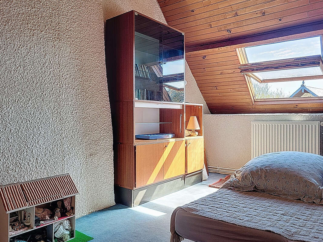 Maison à MONTCHATON