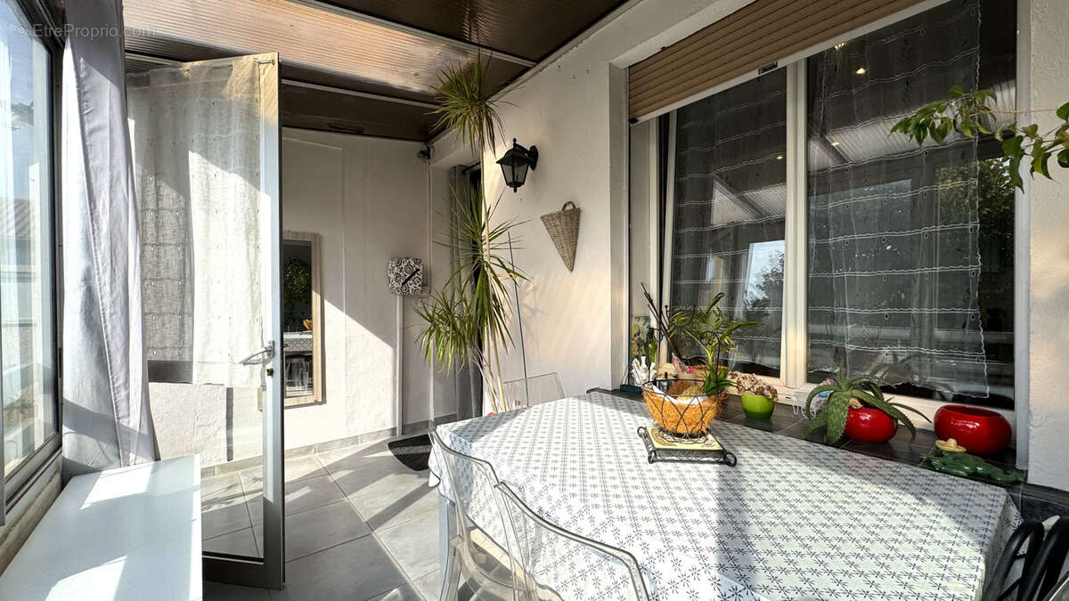 Appartement à NIMES