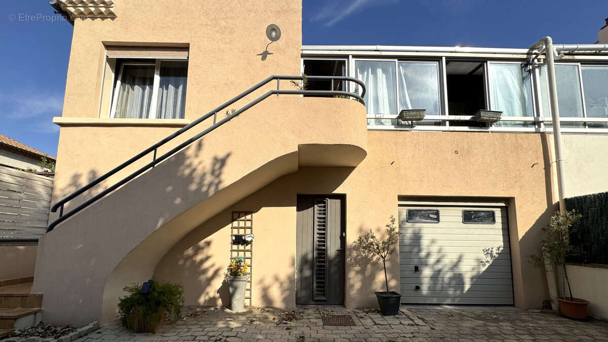 Appartement à NIMES