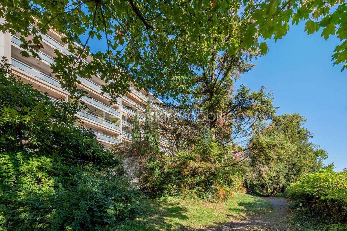 Appartement à LYON-5E