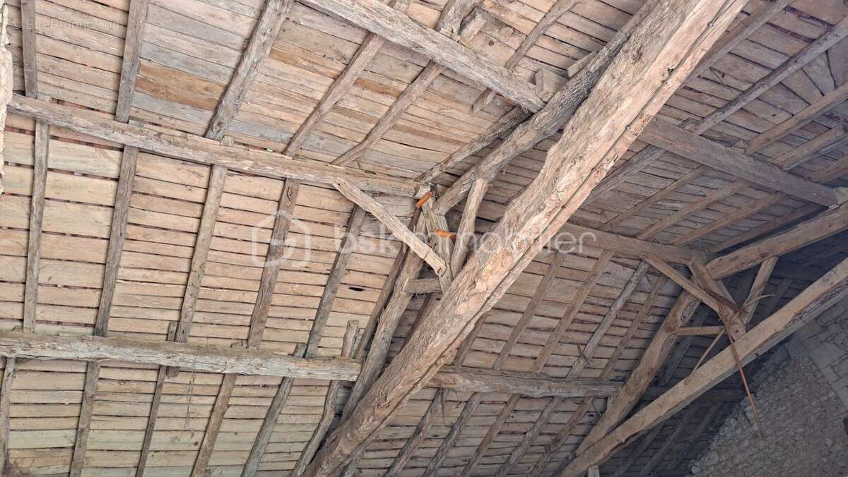 Maison à VERTEILLAC