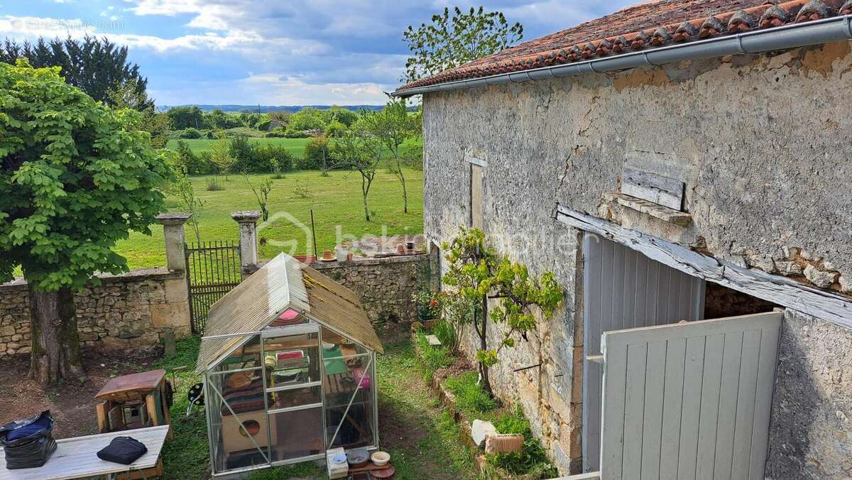 Maison à VERTEILLAC