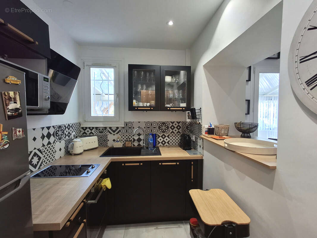 Maison à LE CASTELLET